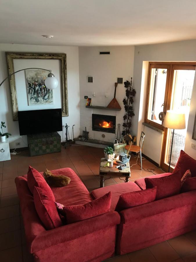 Casa Margot Apartment Кампаняно ди Рома Екстериор снимка